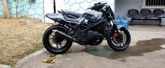 suzuki gsxr 400cc