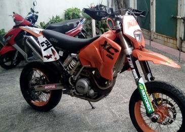 KTM 450 04 photo