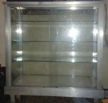 Rush Sale Eskaparate (Glass Cabinet)