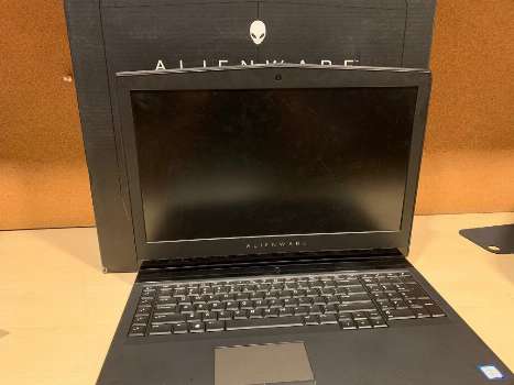 Alienware 17 R4-Intel I7 - GTX 1060- 16GB