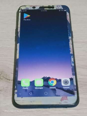 OPPO A83 phone