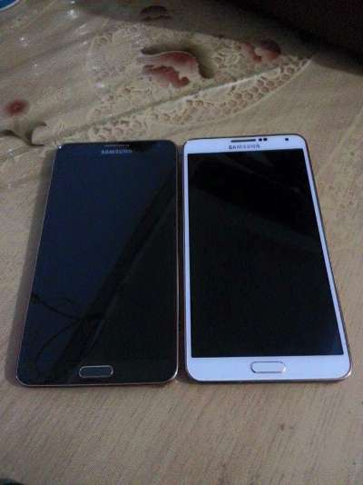 Samsung Galaxy Note 3 N900L 32gb Rosegold Black and Rosegold white photo