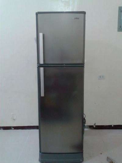 Condura Refrigerator CTD310MN 9.6 Cubic feet photo