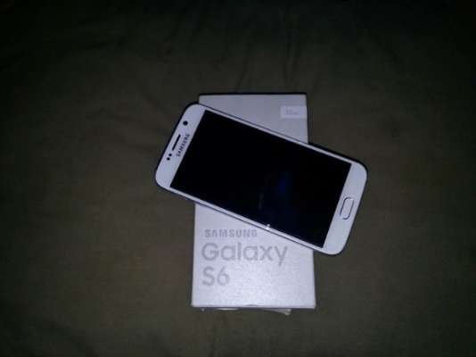 Samsung Galaxy S6 Flat Duos 32GB Pearl White photo