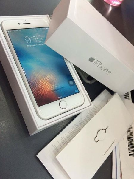 Iphone 6 16gb silver factory unlocked!!!! photo