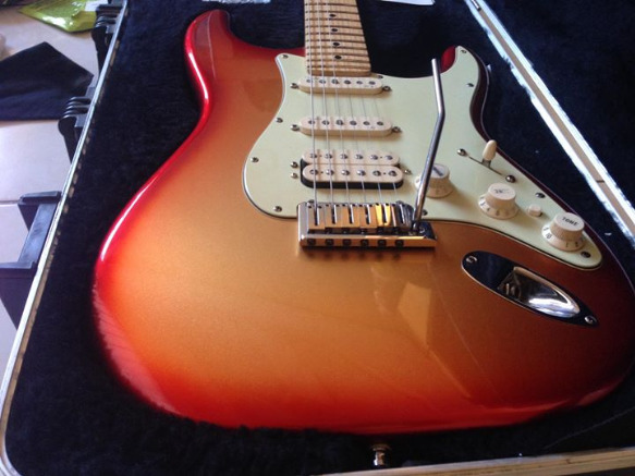 Fender American Deluxe Strat HSS- Sunset Metallic photo