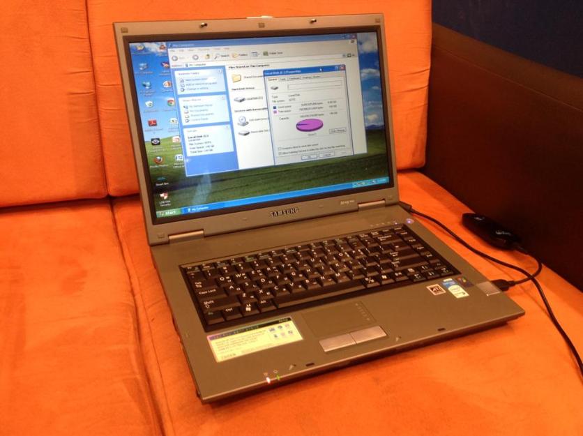 Samsung Laptop Intel Core2 duo photo