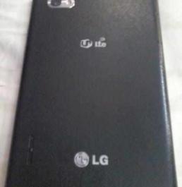 LG F100 VU Optimus 4G LTE photo