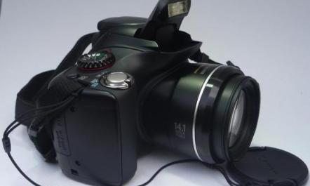 Canon PowerShot SX30 IS photo