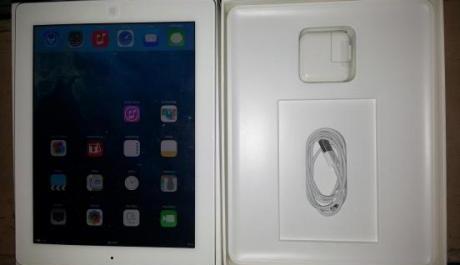 White iPad 4 16gb WIFI only photo