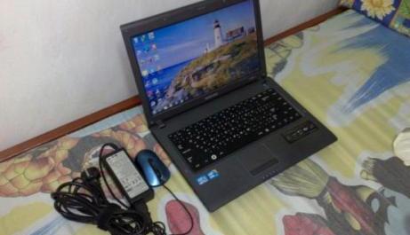 Samsung R430 Core i3 2nd Gen 320GB Gaming Laptop photo