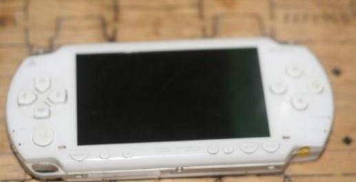 PSP 1000 Fat white photo