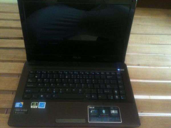 Asus K42J Gaming Laptop photo