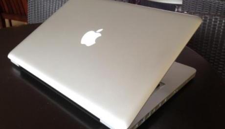 MacBook Pro 13inch Core i7 photo