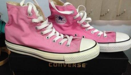 Authentic Converse High Cut pink photo