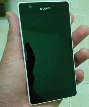 Sony Xperia Zr C5503 4G LTE photo
