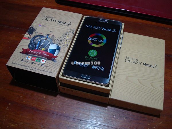Samsung Galaxy Note 3 JetBlack 32Gb N9005 Complete photo