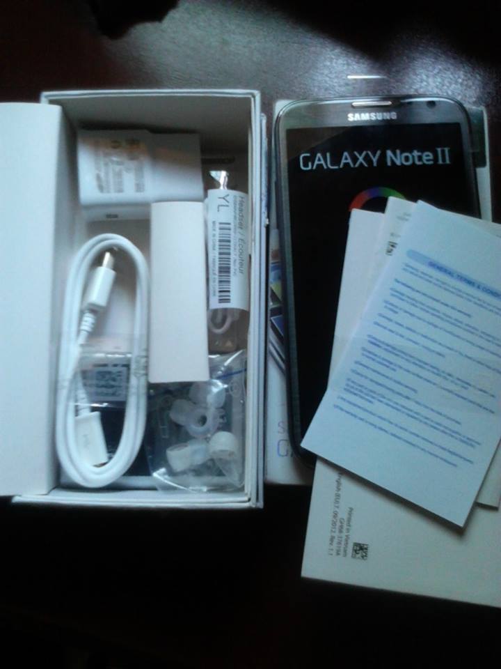 Samsung Galaxy Note II 2 N7100 16GB Globe Locked photo