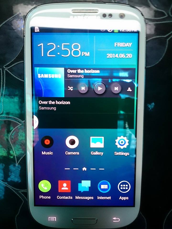 Samsung Galaxy S3 4G LTE (E210L) 32gb photo