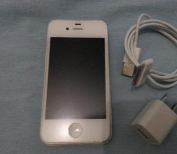Iphone 4s 16gb (Factory Unlock) photo