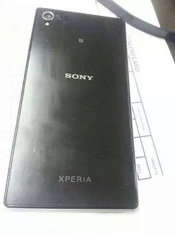 Selling Sony Xperia Z1 c6903 lte + sony overhead headset photo