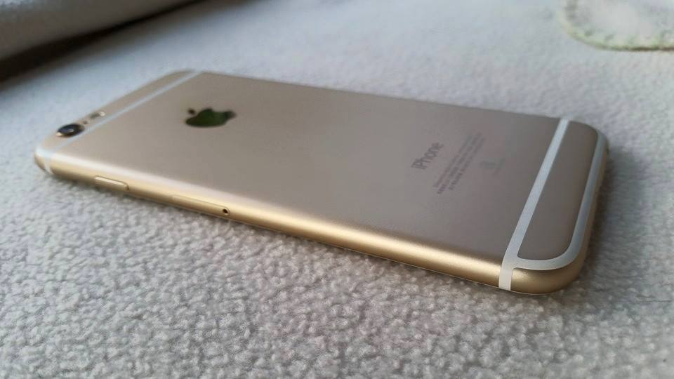 Iphone 6 16GB Gold Factory Unlocked photo