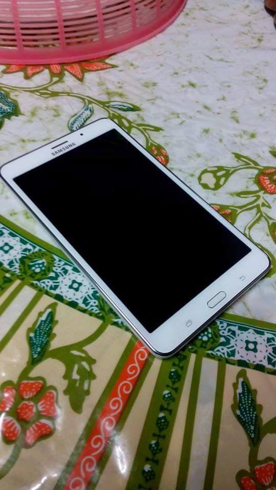 Samsung Galaxy Tab 4 SM-T231 photo