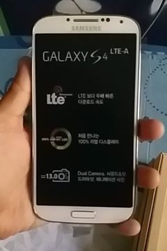 Samsung Galaxy S4 ( SHV - E300k) photo