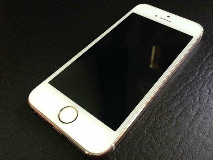 Iphone 5s GOLD 16 gb photo