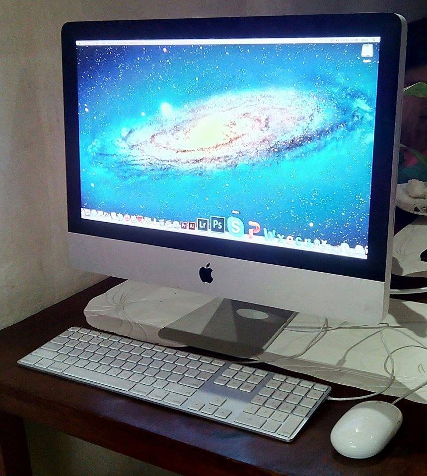 iMac Mid2010 21.5inch photo
