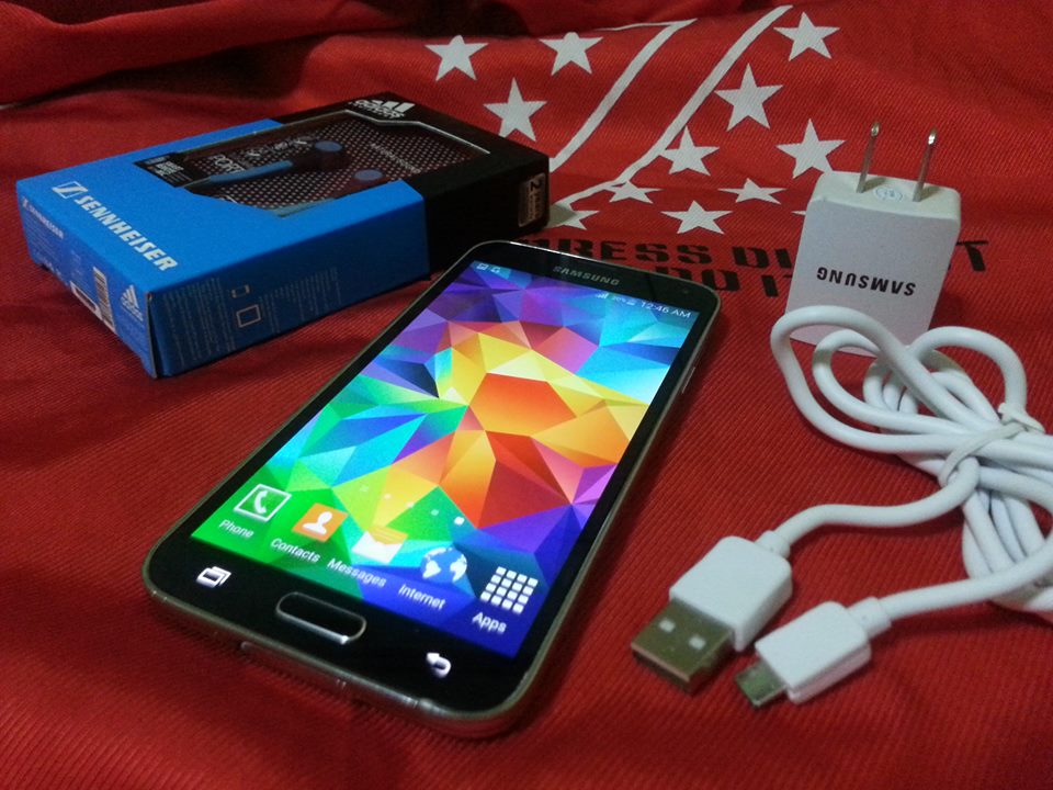 Samsung galaxy S5 32gb LTE (SM-G900L) photo