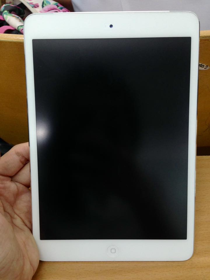 iPad Mini 1 w/ cellular 32gb photo