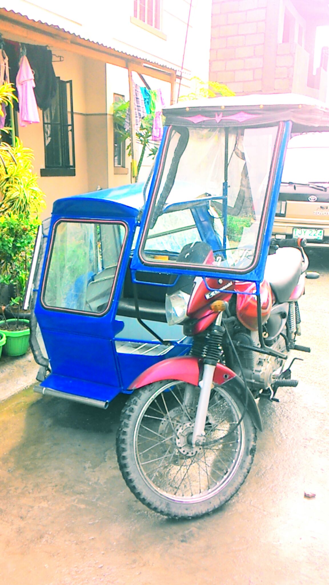 TRICYCLE photo