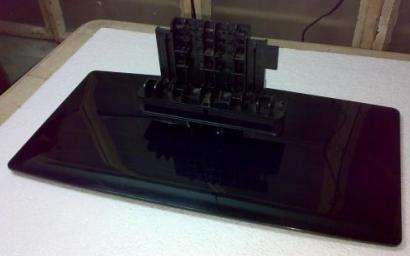 Stand for LG 42LD460 lcd tv