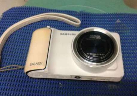 Galaxy camera GC100 3G with SMS 16mp original
