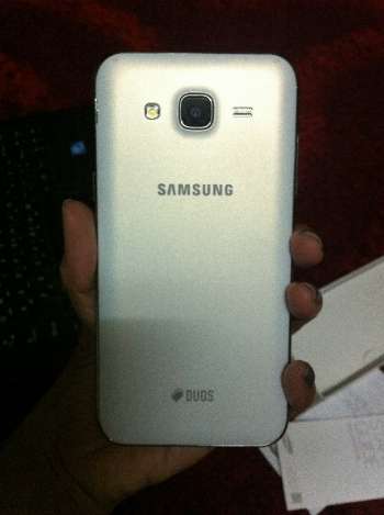 Samsung J5 cellphone