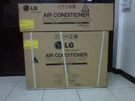 aircondition split type standard product brandnew with installation