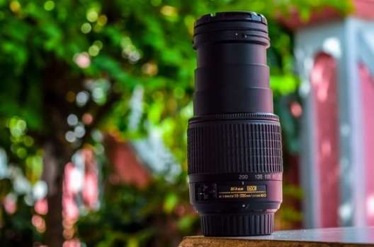 Nikkor 55-200mm Zoom Lens for NIKON DsLR