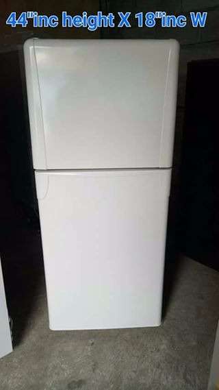 Refrigerator (free delivery) with warranty