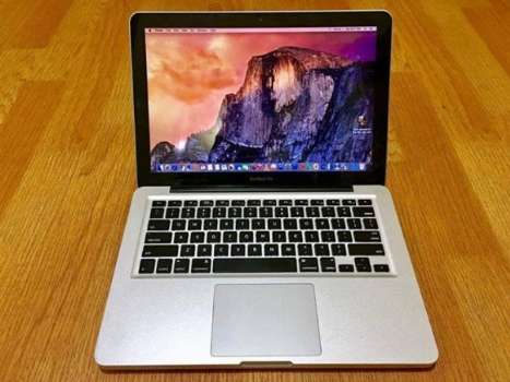 Apple MacBook Pro Core 2 duo 2.4ghz 2010 13.3 inch