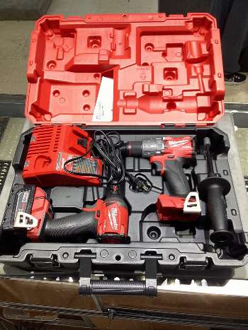 Milwaukee Electric Tools 2997-22 Red Hammer Drill
