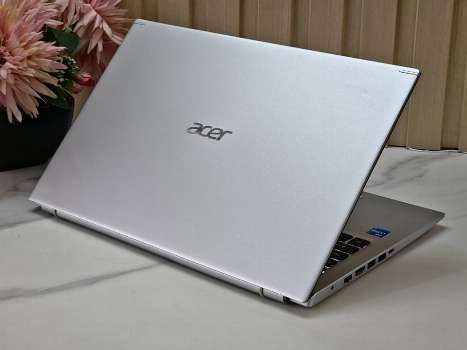 Acer Aspire 5 A515-56-37RJ Core i3 11th Gen