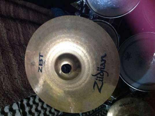 14 inches Zildjian crash cymbals photo