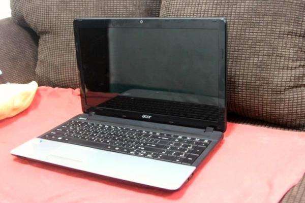 Acer Laptop with 17 Inches HD LCD photo