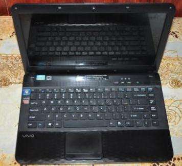 sony vaio core i3 eseries limited edition photo