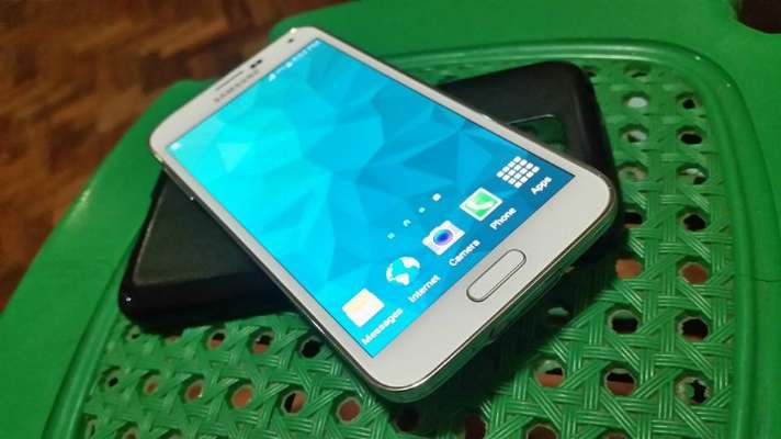 Samsung Galaxy S5 G900F White 4g Lte 16GB photo