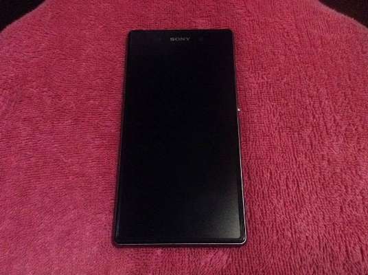 Xperia Z1 black complete standard package Smart locked photo