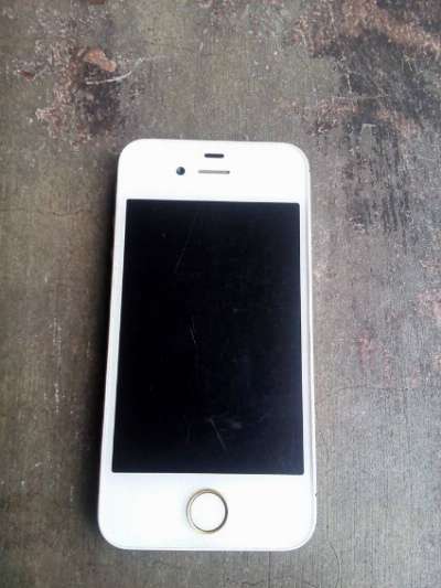 Iphone 4s 64GB Factory Unlock White photo