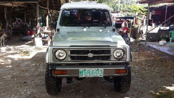 Suzuki Samurai 4x4 photo