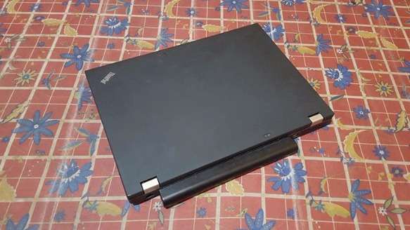 Lenovo Thinkpad T410 Core i5 2.4ghz photo